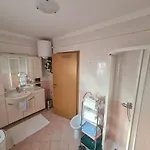 Stanovanje V Mirni Zeleni Okolici *